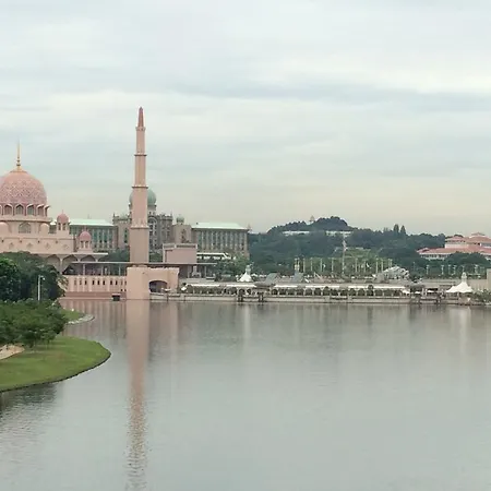 Putrajaya 1808 Homestay Luaran gambar
